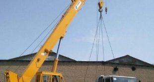 جرثقیل برای جابجایی ماشین سنگین